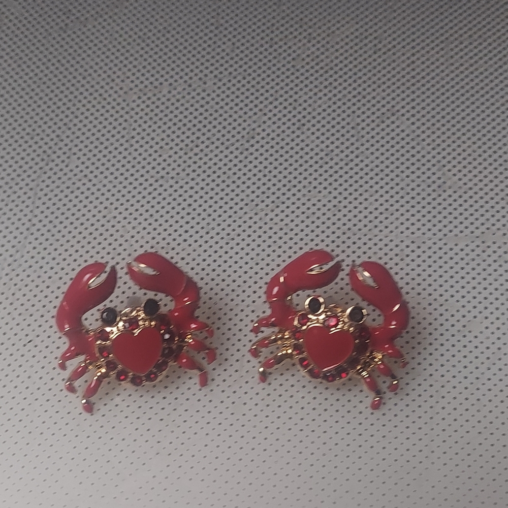 Crabby Crab Nantucket Earrings